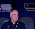 Bild: Petr David Josek/AP/dpa
Dick Advocaat ließ zuletzt seine Zukunft nach dieser WM offen.