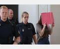 Bild: Danny Gohlke/dpa
Die Angeklagte schweigt bislang zu den Vorwürfen.