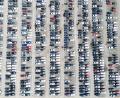 Bild: Julian Stratenschulte/dpa
Chinesische Hersteller drängen auf den europäischen Markt. Für Volkswagen stellt sich die Frage, wie die Auslastung der Werke langfristig gesichert werden kann. (Symbolbild)