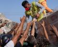 Bild: Ariana Cubillos/AP/dpa
Mehr als 70.000 Familien wurden in La Guaira laut Behörden von den Erdbeben betroffen.