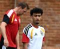 Bild: Federico Gambarini/dpa
Gute Nachricht für den Bundestrainer (l): Nathaniel Brown ist beim Abschlusstraining dabei.
