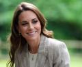 Bild: Jordan Pettitt/PA Wire/dpa
Inzwischen übernimmt Prinzessin Kate wieder mehr öffentliche Aufgaben. (Archivbild)