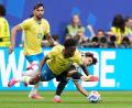 Bild: Ashley Landis/AP/dpa
Brasilien mit Real Madrids Vinícius Júnior hatte mit Japan große Mühe.