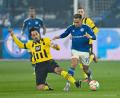 Bild: David Inderlied/dpa
Im März 2023 gab es das bislang letzte Revierderby zwischen Schalke und Dortmund. (Archivbild)