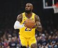 Bild: Nate Billings/AP/dpa
LeBron James' Zeit bei den Lakers scheint vorbei. (Archivbild)