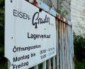 Bild: Gabi Schönberger
Das Schild wird demnächst wohl ausgetauscht: Der Name Eisen Grader verschwindet.