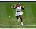 Bild: John Walton/PA Wire/dpa
Serena Williams hat sich bei ihrem Einzel-Comeback eine Knieblessur zugezogen.