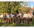 Bild: Hegegemeinschaft Schwarzenfeld
Die Jagdhornbläsergruppe der Hegegemeinschaft Schwarzenfeld feiert ihr 75-jähriges Bestehen. Unser Bild zeigt die aktuell Mitwirkenden.