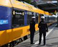 Symbolbild: Bundespolizei
Am Montagabend hat ein 38-Jähriger einen Zugbeleiter in einer Regionalbahn von Cham nach Roding bedroht und beleidigt.