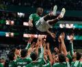 Bild: Ricardo Mazalan/AP/dpa
Mexikos Team feiert einen berauschenden WM-Abend.