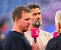 Bild: Tom Weller/dpa
Geht Nagelsmann? Kommt Klopp? Die Fußball-Fans warten auf Antworten.