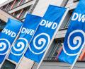 Bild: Andreas Arnold/dpa
Der DWD in Offenbach misst Temperaturen. (Archivbild)