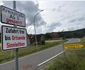 Bild: Joachim Gebhardt
Die Schilder stehen schon bereit: Ab 6. Juli treten die ersten Sperrungen in Kraft bei Sinnleithen und bei Edelsfeld.
