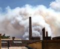 Bild: Glòria Sánchez/EUROPA PRESS/dpa
Wegen starker Rauchentwicklung durch einen Waldbrand im Nordosten Spaniens haben die Behörden rund 45.000 Bewohner mehrerer Ortschaften aufgerufen, ihre Häuser vorerst nicht zu verlassen.