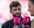 Bild: Jan Woitas/dpa
Ernster Blick: Thomas Müller sorgt sich um die Zukunft des deutschen Fußballs. (Archivbild)