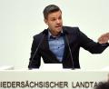 Bild: Holger Hollemann/dpa
Deniz Kurku erhält Rückendeckung von Ministerpräsident Olaf Lies. (Archivbild)