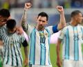 Bild: Rebecca Blackwell/AP/dpa
Messi jubelte - aber erst nach einem harten Stück Arbeit und einer Verlängerung gegen Kap Verde.