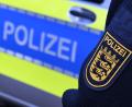 Symbolbild: Bernd Weißbrod/dpa
Ein betrunkener Mann attackierte auf dem Amberger Bergfest eine 17-Jährige Mitarbeiterin des Rettungsdienstes.