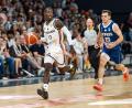 Bild: Daniel Löb/dpa
Dennis Schröder ließ sich die Quali-Partie gegen Zypern nicht entgehen.