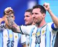 Bild: Tom Weller/dpa
Ein Sieg voller Emotionen - so sieht man Messi selten.