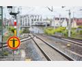 Symbolbild: Bundespolizei
Am Montag sorgte ein Mann, der am Bahnhof Sulzbach-Rosenberg an der Bahnsteigkante saß, für Aufregung.