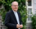 Bild: Daniel Karmann/dpa
Der neue Eichstätter Bischof heißt Christian Würtz.