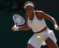 Bild: Maja Smiejkowska/AP/dpa
Coco Gauff spielt um den Finaleinzug in Wimbledon.