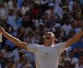 Bild: Maja Smiejkowska/AP/dpa
Erstmals in einem Wimbledon-Viertelfinale: Alexander Zverev.