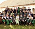 Bild: Altstadt Atelier
Der aktuelle Vorstand und aktive Mitglieder des Schützenvereins Silberbach Löschwitz-Kaibitz freuen sich auf die Feierlichkeiten zum 70. Vereinsjubiläum.