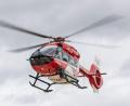 Bild: Daniel Karmann/dpa
Ein Rettungshubschrauber mit Notarzt kam zur Unfallstelle. (Symbolbild)