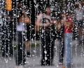 Bild: Sven Hoppe/dpa
Wasser kann bei dem heißen Wetter für Abkühlung sorgen.