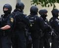 Bild: Lennart Preiss/dpa
Die Polizei sprach von einer Amoklage.