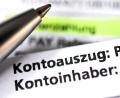 Bild: Sina Schuldt/dpa
Viele Menschen machen sich Sorgen um ihre finanzielle Situation. (Symbolbild)