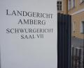 Archivbild: jut
Im Schwurgerichtssaal des Landgericht Amberg fiel Ende Juni das Urteil im Bandenprozess. Drei der Verteidiger fechten dieses nun an.