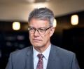 Bild: Michael Ukas/dpa
„Der beste Hitzeschutz ist, technisch auf dem neuesten Stand zu sein“: Bundesverkehrsminister Patrick Schnieder.