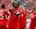 Bild: Peter Klaunzer/Keystone/dpa
Johan Manzambi hat sich bei der WM endgültig ins Rampenlicht gespielt. (Archivbild)