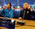 Bild: picture alliance / dpa
Nach fast eineinhalb Jahrzehnten wieder bei Real vereint: Sami Khedira (links) und Coach José Mourinho. (Archivbild)