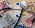 Archivbild: picture alliance / ZB
Die stark steigenden Gesundheitsausgaben sollen unter Kontrolle kommen.