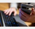 Symbolbild: Monika Skolimowska/dpa
Kein Internet, kein Festnetztelefon: Über vier Wochen musste ein Immenreuther nach einem Schaden an einem Glasfaserkabel auf die Wiederherstellung der Versorgung warten.