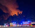 Bild: Sven Grundmann/NEWS5/dpa
In Nürnberg brennt ein Waldstück.