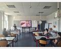 Bild: Jonas Storch
Auch Medizin gehört zum Lehrplan der Auszubildenden an der Fachschule für Heilerziehungspflege in Erbendorf.