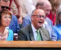 Bild: Mike Egerton/PA Wire/dpa
Bundeskanzler Merz verfolgt Herrenfinale von Wimbledon in der Royal Box.