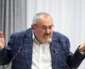 Bild: Alexander Zemlianichenko/AP/dpa
Das russische Justizministerium hatte den liberalen Politiker in der vergangenen Woche als „ausländischer Agent“ eingestuft. (Archivbild)