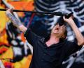 Bild: Henning Kaiser/dpa
Mit den Toten Hosen spielt Campino einen Song aus dem aktuellen Album der Band. (Archivbild)