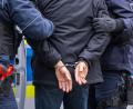 Symbolbild: Monika Skolimowska/dpa
Die Randale bei der "Italienischen Nacht" in Burglengenfeld beschäftigt nun den Staatsschutz, weil es sich bei dem Festgenommenen um einen politischen Mandatsträger handelt. Er hat inzwischen seinen Rücktritt als Stadtrat angeboten.
