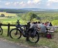 Bild: san
Vielen ist das eine liebgewonnene Tradition vor der Festwoche in Sulzbach-Rosenberg: Ansitzen am Annaberg-Nordhang – tolle Aussicht inklusive.