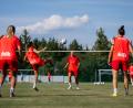 Bild: Neil Baynes/Bayer 04 Leverkusen
Die Profifußballerinnen aus Leverkusen trainieren eine Woche lang in Rieden.