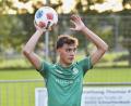Bild: Hubert Ziegler
Jonas Schwindl musste in Nördlingen bereits nach knapp 20 Minuten wegen einer Roten Karte vom Platz . Trotz des umstrittenen Platzverweises siegte die DJK Gebenbach verdient mit 2:0.