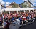 Bild: gri
Ein Dorf voller Musikanten: Nach dem Sternmarsch spielten alle Blaskapellen als Gemeinschaftschor.