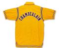 Bild: Uncredited/Sotheby's via AP/dpa
In einem Secondhand-Laden gefunden und teuer versteigert: Eine Trainingsjacke von NBA-Legende Wilt Chamberlain.